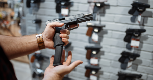 Relatório da Abiamb aponta séria retração no mercado de armas em 2023