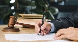Os segredos dos processos licitatórios: como participar e vencer licitações