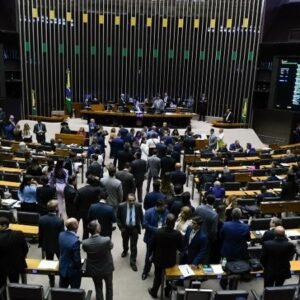 Derrubada pelo Congresso, ‘saidinha’ será decidida caso a caso em tribunais
