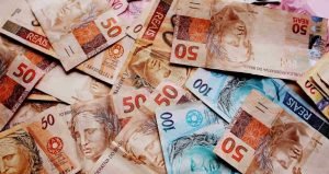 Real tem inflação acumulada de 708% em 30 anos; tendência é continuar assim, mas nem tudo está perdido